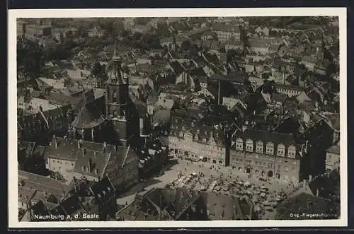 AK Naumburg a. d. Saale, Marktplatz und Stadtkirche aus der Luft