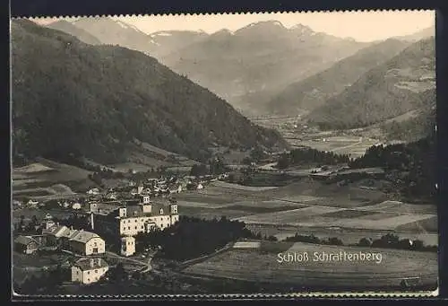 AK Schrattenberg, Blick auf das Schloss