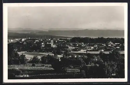 AK Gmünd /N. D., Gesamtansicht mit Blick in die Ferne