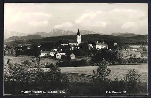AK Pfarrkirchen bei Bad-Hall, Ortspartie mit Kirche