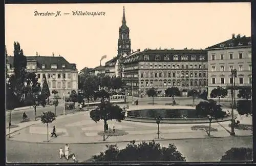 AK Dresden-Neustadt, Strassenbahn auf dem Wilhelmsplatz (Palaisplatz)