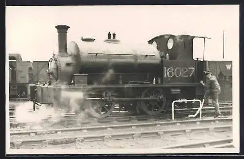 Foto-AK Dampflokomotive No. 16027, englische Eisenbahn