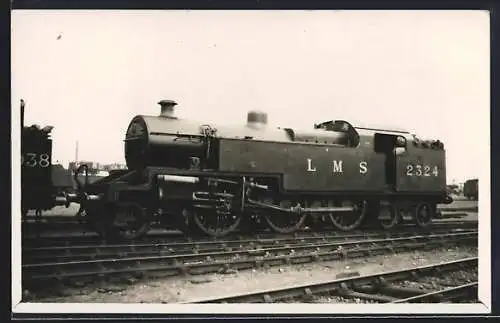 Foto-AK Dampflokomotive No. 2324 LMS, englische Eisenbahn