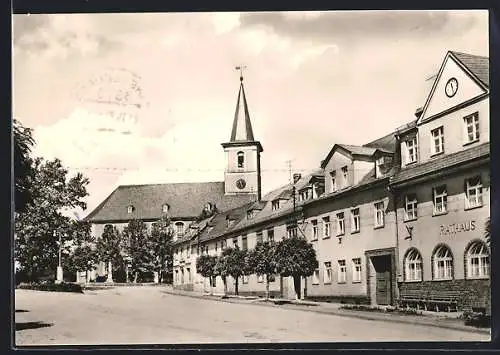 AK Hohenleuben /Zeulenroda, Marktplatz mit Kirche