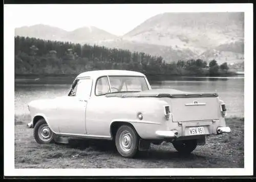 Fotografie Auto Holden Utility PickUp, PKW-Pritsche mit abgedeckter Ladefläche, Kennzeichen WSN951