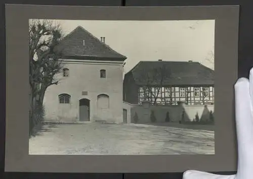 Fotografie unbekannter Fotograf, Ansicht Bernau / Mark, Partie am Kirchplatz 10, Fachwerkhaus
