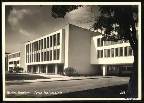 AK Berlin-Dahlem, Partie an der Freien Universität