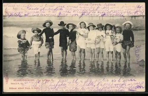 AK Blankenberghe, Kinder im Badeanzug am Strand
