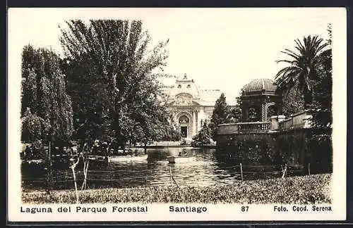 AK Santiago, Laguna del Parque Forestal