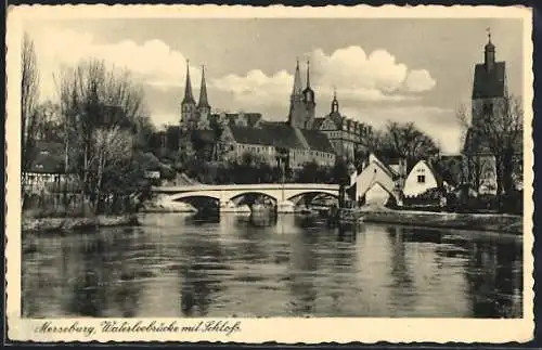 AK Merseburg, Waterloobrücke mit Schloss