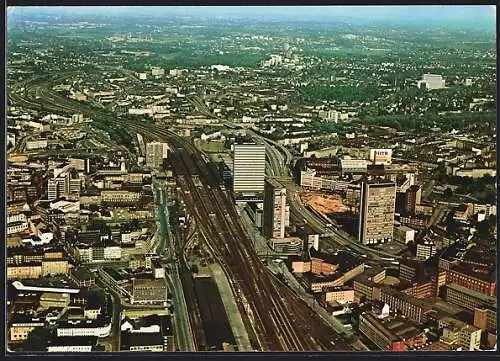 AK Essen / Ruhr, Stadtmitte vom Flugzeug aus