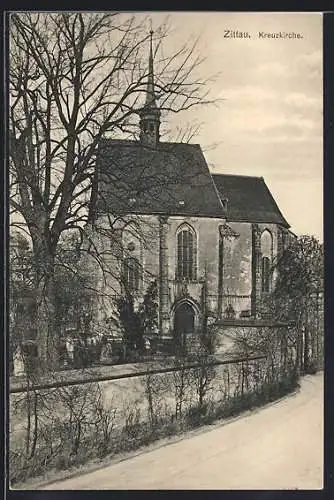 AK Zittau, Kreuzkirche mit Strassenpartie