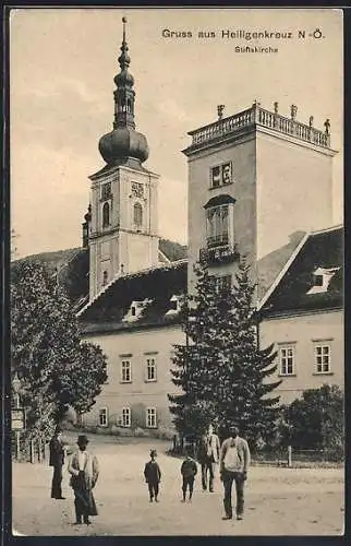 AK Heiligenkreuz /N.-Ö., Partie an der Stiftskirche
