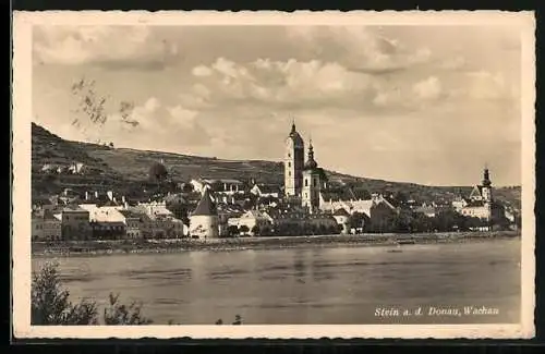 AK Stein a. d. Donau, Ortsansicht vom gegenüberliegenden Ufer