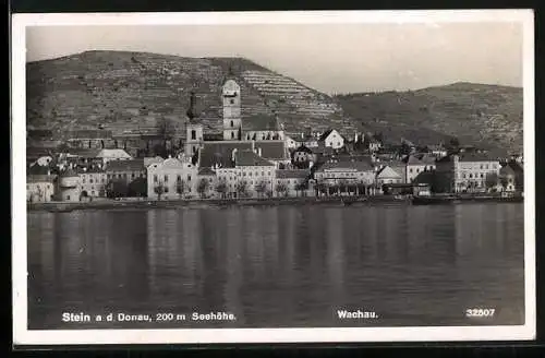 AK Stein a. d. Donau, Ort vom Wasser aus