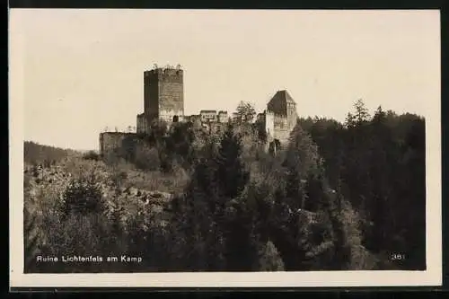 AK Zwettl /N.-Oe., Lichtenfels am Kamp, Blick hinauf zur Ruine