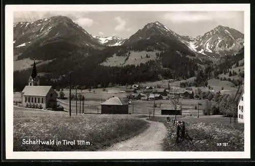 AK Schattwald in Tirol, Teilansicht mit Kirche