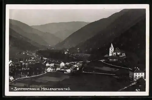 AK Hollenstein /N. Ö., Teilansicht mit Kirche und Strassenpartie