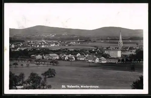 AK St. Valentin, Totalansicht mit Kirche