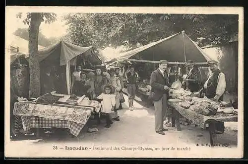 AK Issoudun, Boulevard des Champs-Elysées, un jour de marché