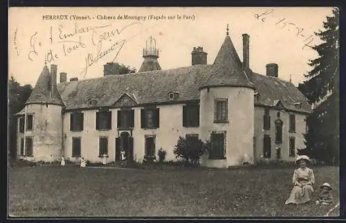 AK Perreux /Yonne, Château de Montigny, Facade sur le parc