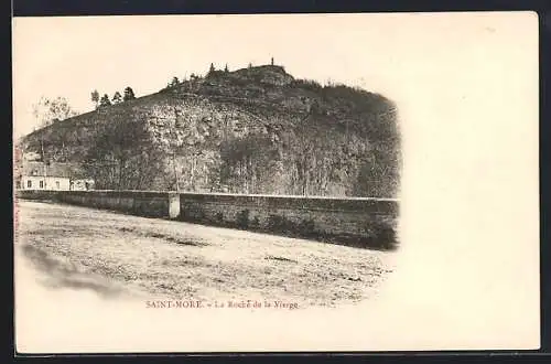 AK Saint-Moré, La Roche de la Vierge