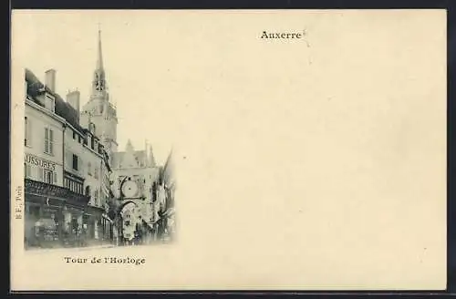 AK Auxerre, Tour de l`Horloge et rue animée