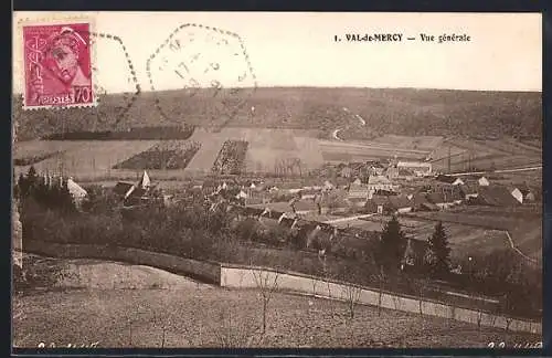 AK Val-de-Mercy, Vue générale du village et des champs environnants
