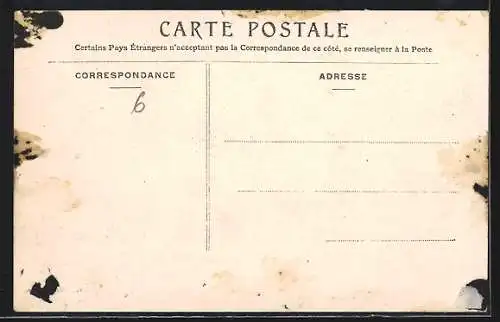 AK Villeniard /Chéroy, L`Entrée du Château