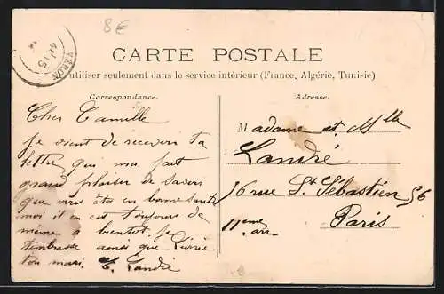 AK Véron /Yonne, Sur la place de l`Église