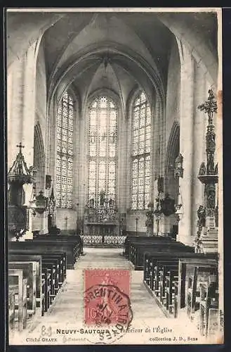 AK Neuvy-Sautour, Intérieur de l`Église