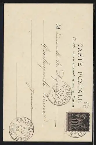 AK Auxerre, Statue de Fourier devant un bâtiment élégant