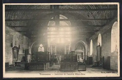 AK Tonnerre, Intérieur de l`ancien Hôtel-Dieu