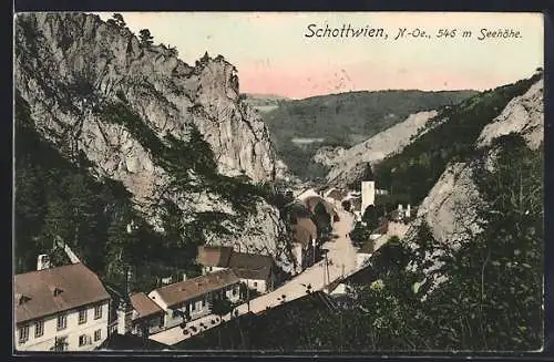 AK Schottwien, Ortsansicht mit Kirchturm
