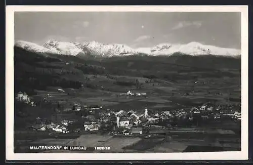 AK Mauterndorf in Lungau, Gesamtansicht mit Bergkette aus der Vogelschau