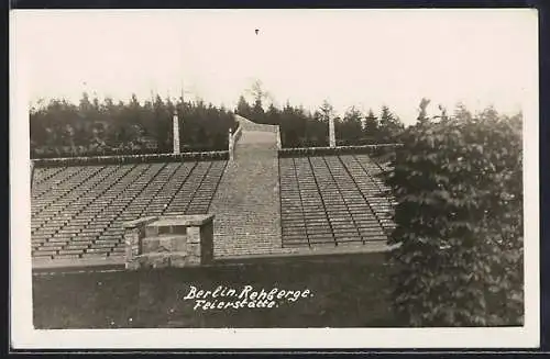 AK Berlin-Wedding, Rehberge Feierstätte am Wald