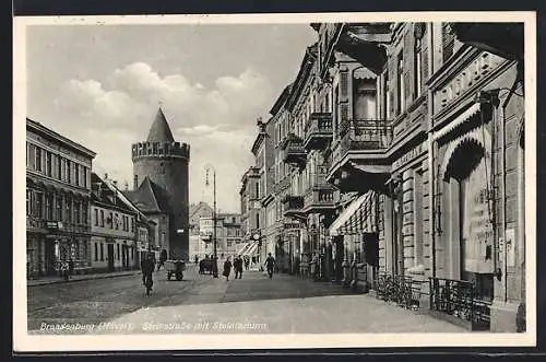 AK Brandenburg / Havel, Steinstrasse mit Steintorturm
