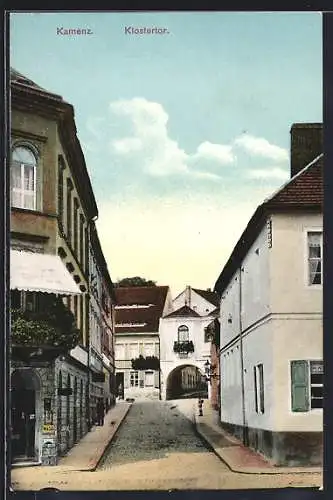 AK Kamenz, Strasse am Klostertor mit Lebensmittelgeschäft