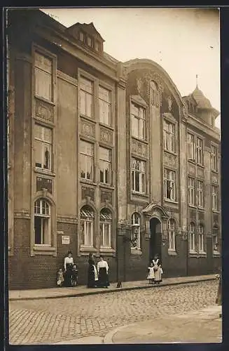 Foto-AK Hamburg-Altona, Eckhaus Turnstrasse, jetzt Schmarjestrasse