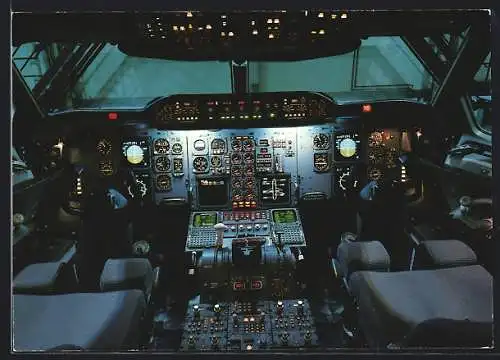 AK Flugzeug Airbus A 310-221 der Swissair, Cockpit