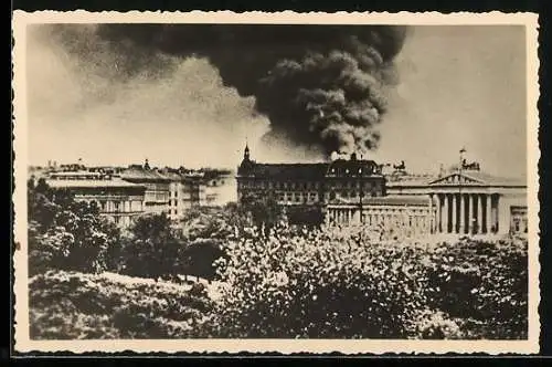 Foto-AK Wien, Brand des Justizpalastes 1927