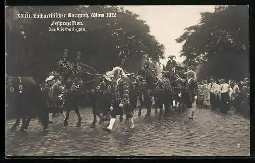 AK Wien, 23. Eucharistischer Kongress mit Festprozession, Das Allerheiligste