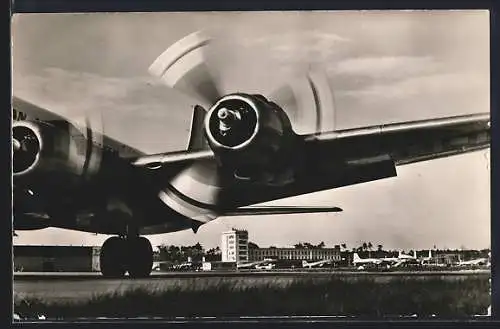 AK Frankfurt /Main, Flughafen, Sich drehende Rotorblätter eines Flugzeugs