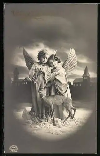 AK Zwei Weihnachtsengel mit einem Reh