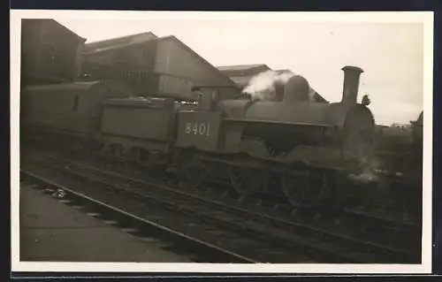 Foto-AK Dampflokomotive No. 8401, englische Eisenbahn