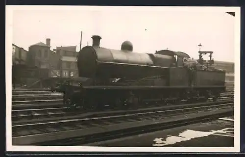 Foto-AK Dampflokomotive No. 8737, englische Eisenbahn