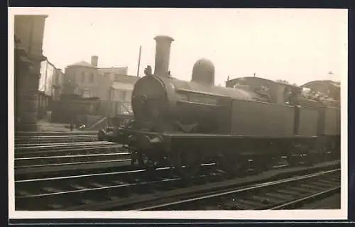 Foto-AK Dampflokomotive No. 6747, englische Eisenbahn