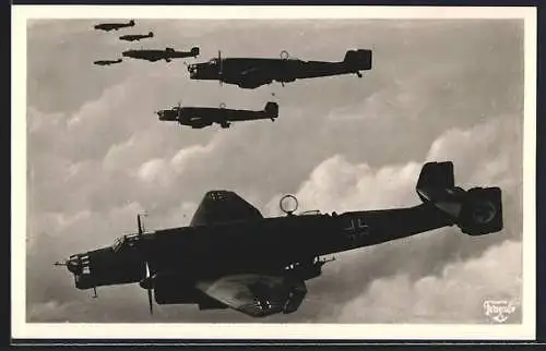 AK Unsere Luftwaffe, Zweimotorige Kampfflugzeuge JU 86 K auf einem Übungsflug, 
