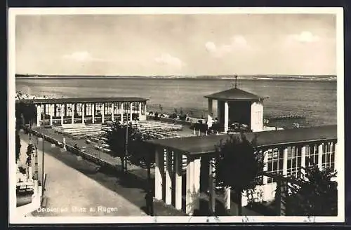AK Binz a. Rügen, Strandpromenade, Badehaus, Seebrücke