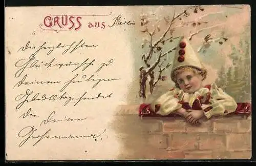 AK Kleiner Harlekin an einer Mauer